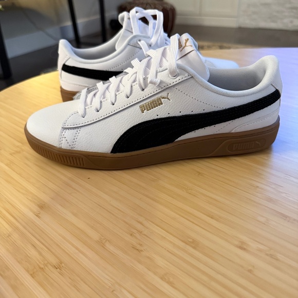 Puma Women's Sneakers - Picture 1 of 4